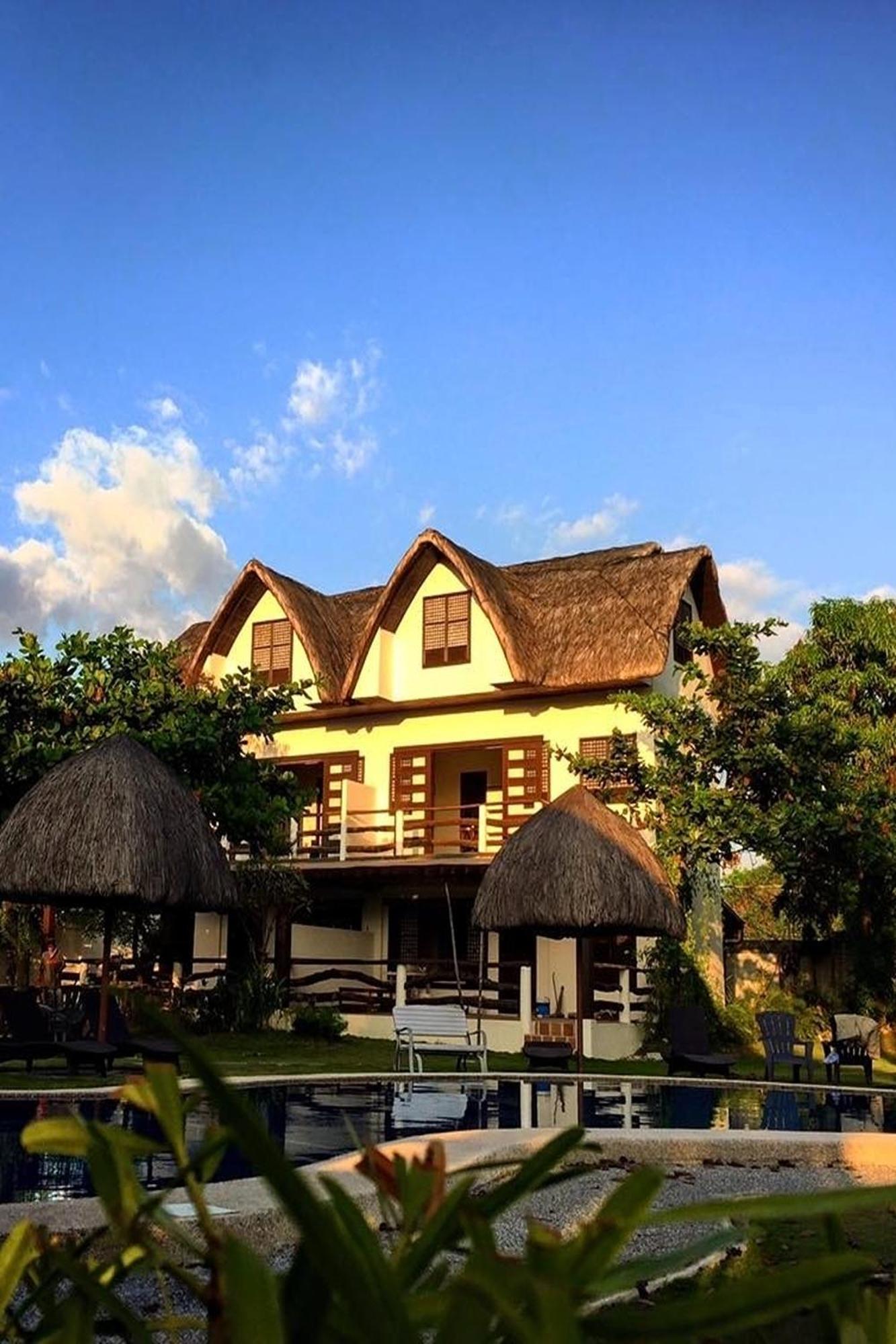 Maritoni Bali Suites And Villas Bauang Exterior foto